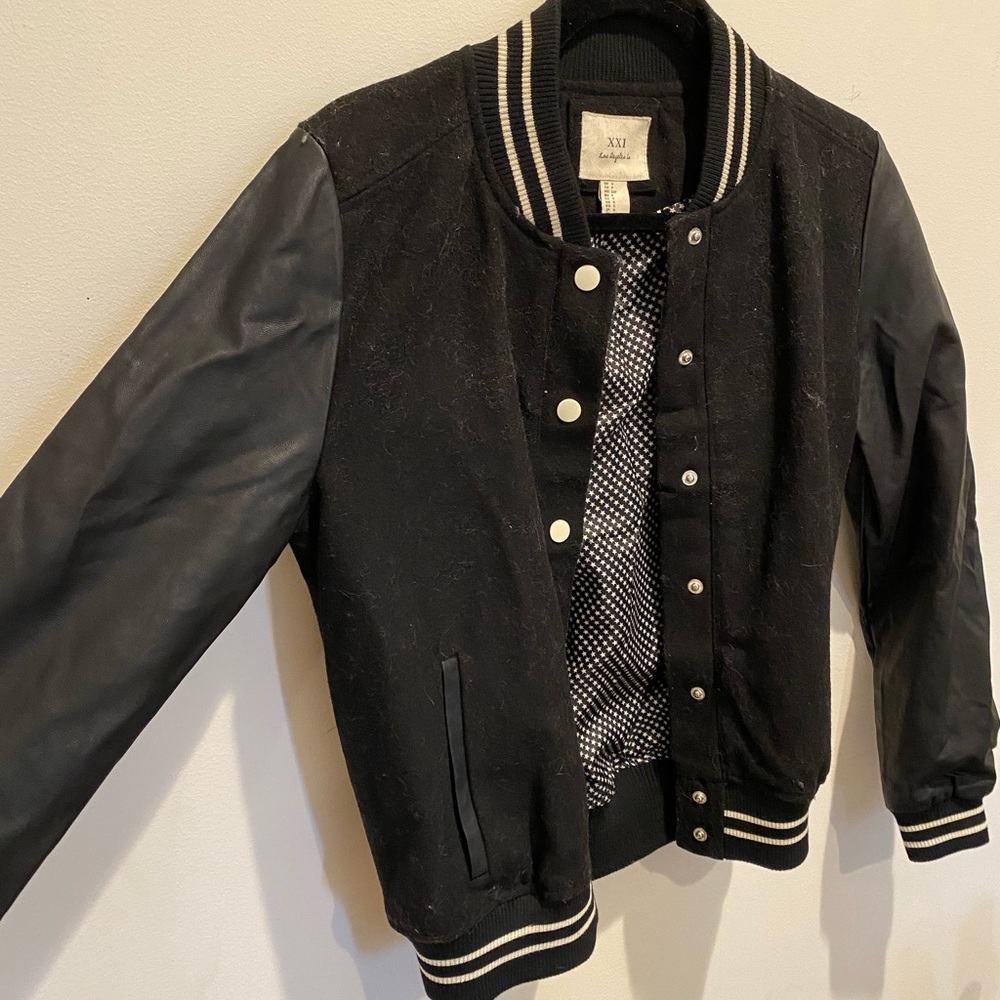 Bomber jacket - Picture 4 of 8